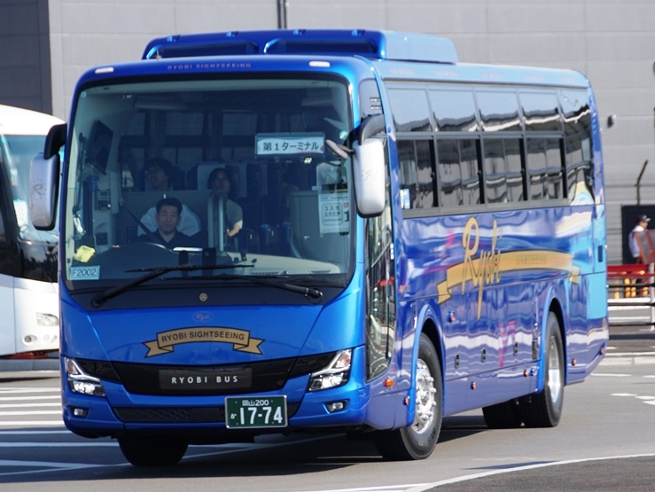 両備バスの貸切車