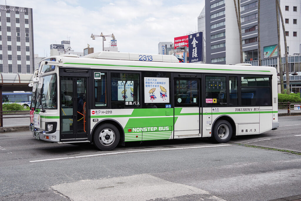 2023年式 日野レインボー