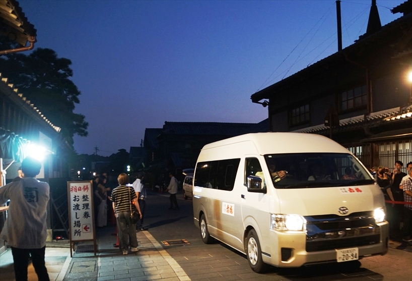 意外に乗車が多いシャトルバス