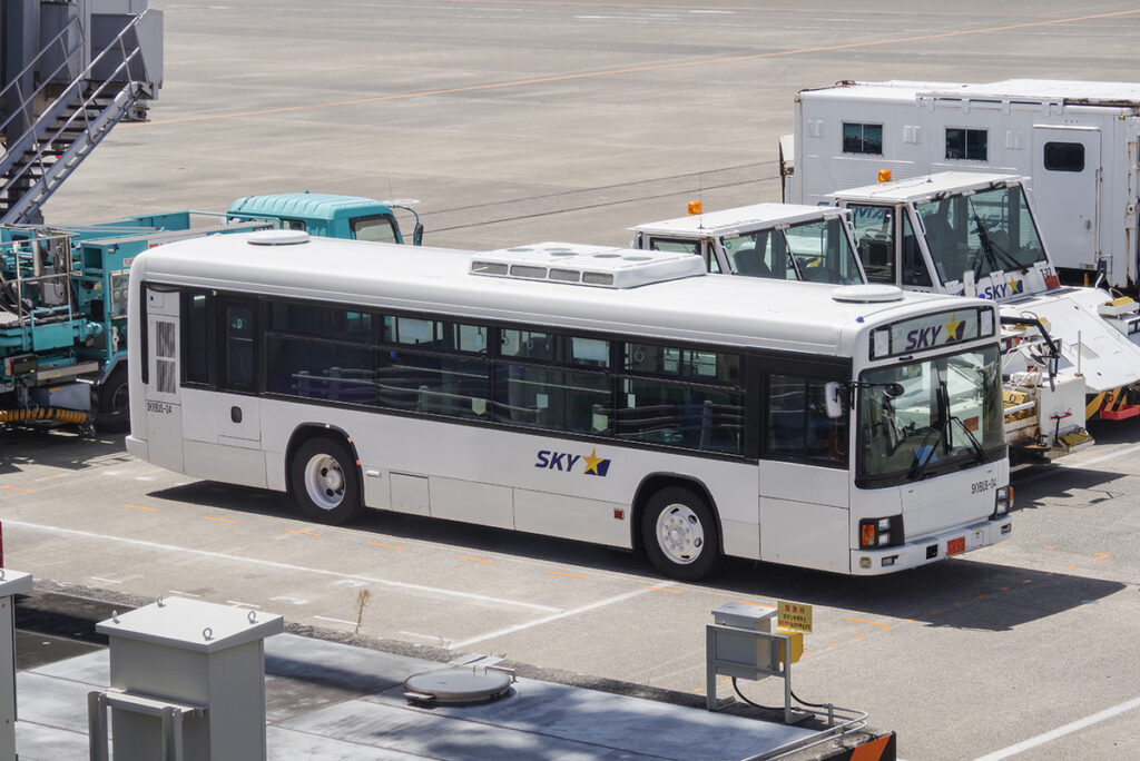 いすゞエルガの希少バリエーション（KL-LV834）がランプバスで健在!