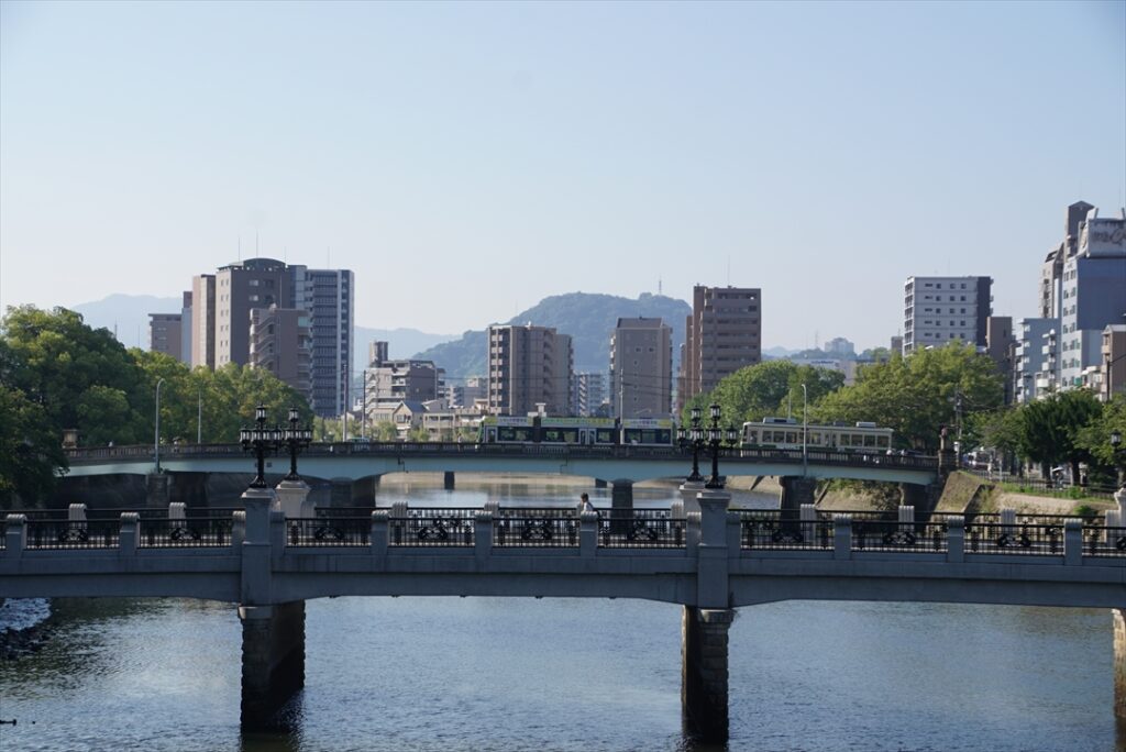 多くの人を乗せて走ってきた広電電車に新たな1ページが加わる
