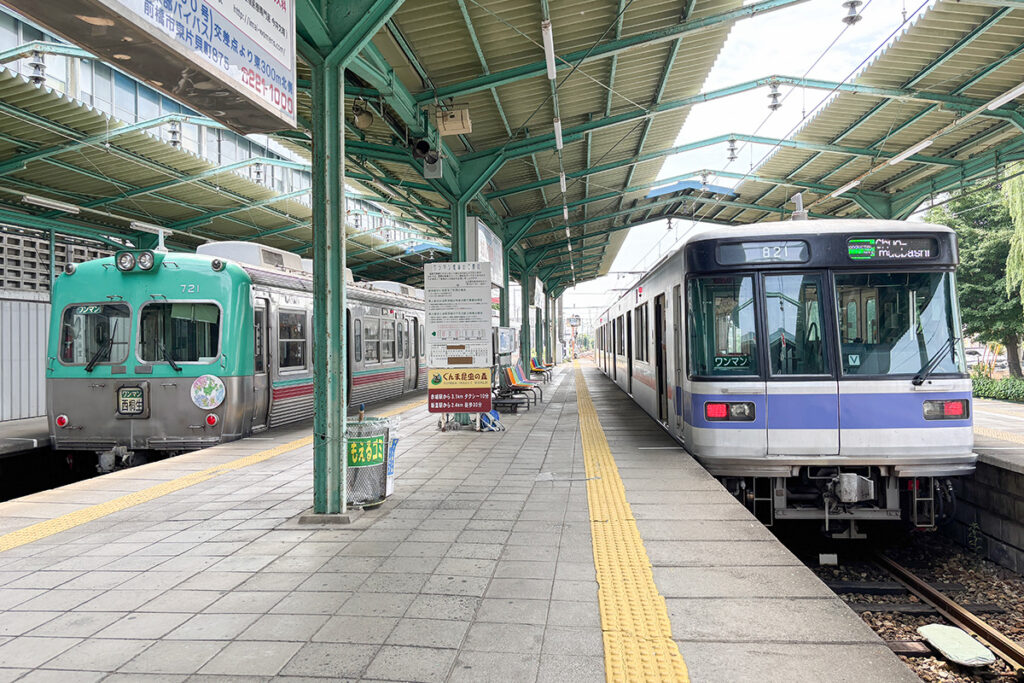 群馬県の上毛電鉄。その昔東京で見慣れたあの電車が活躍中