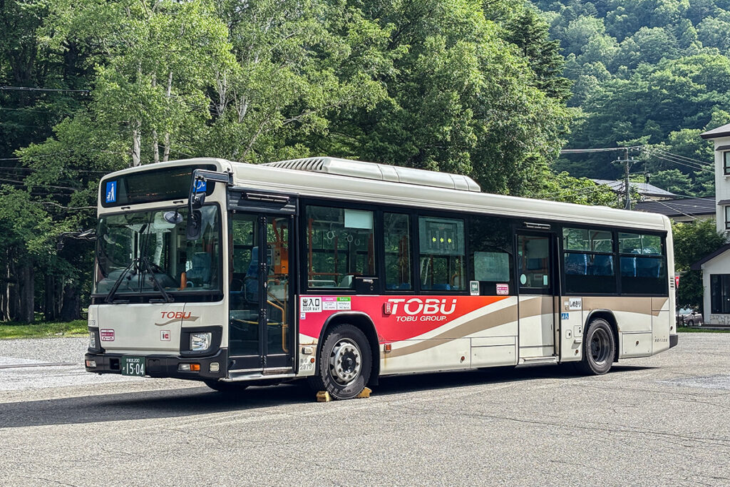 11mクラスの大型路線車がYK系統の標準的な車両