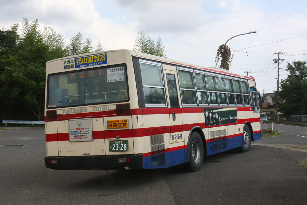 後部のエンジンルーム側。車体裾に錆は見られるが状態は悪くない