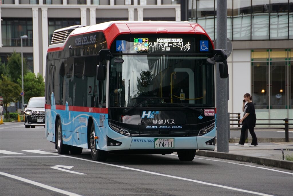 名鉄バスの車両は基幹バス専用車