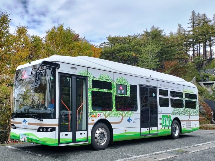 シャトルバスはEV車!