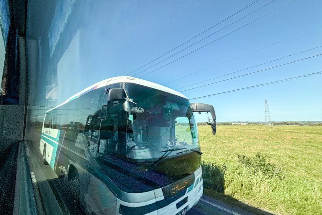 釧路空港方面への国道上で、朝に旭川を出発したサンライズ号とすれ違い