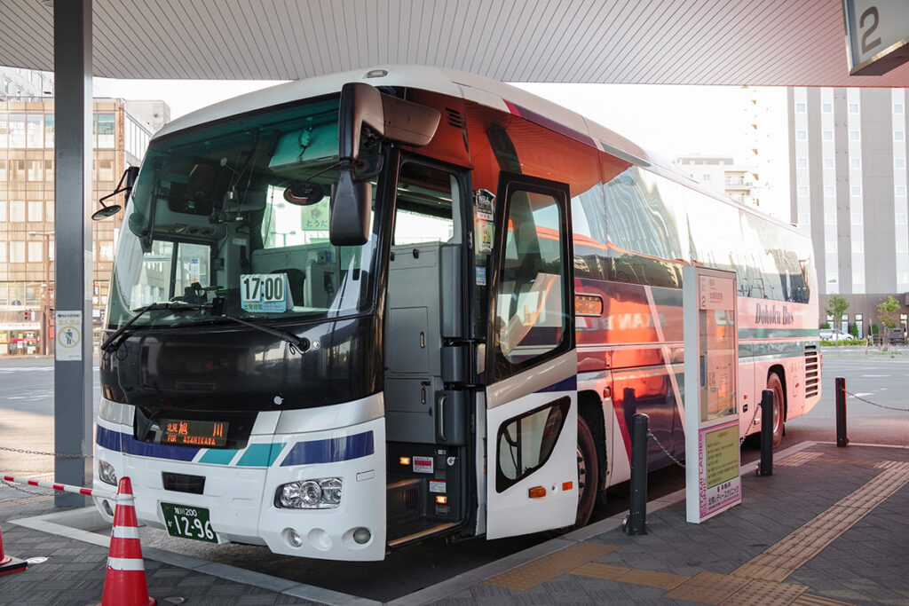 北見バスターミナルでは長めの停車時間が取られている