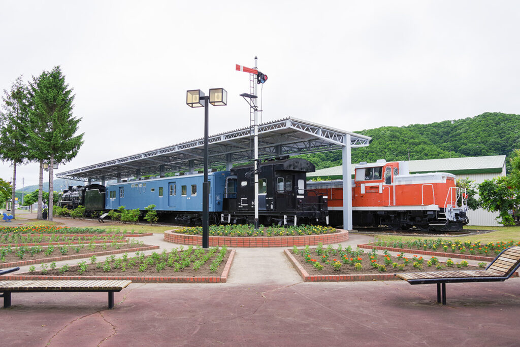 国鉄湧網線の中継地点だった佐呂間。現在は記念館と保存車が数両置かれている