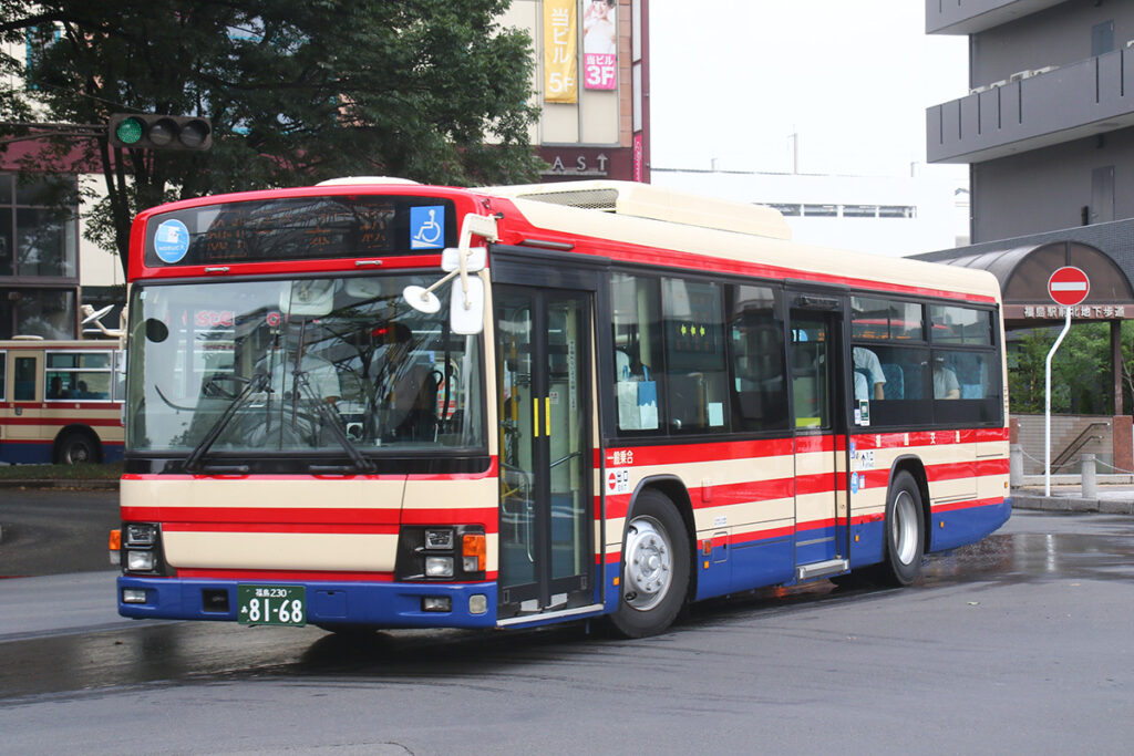 福島にはわずかしか在籍しない、元小田急のエルガ