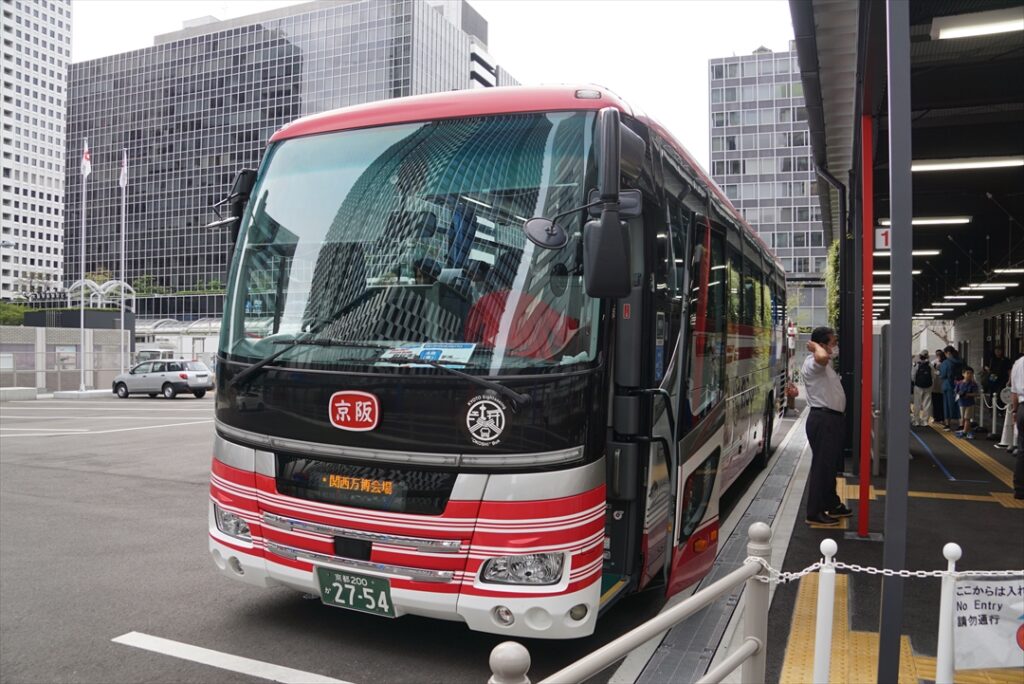 京阪バスの高速車