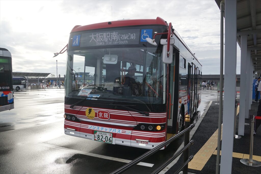 京阪バスの路線車