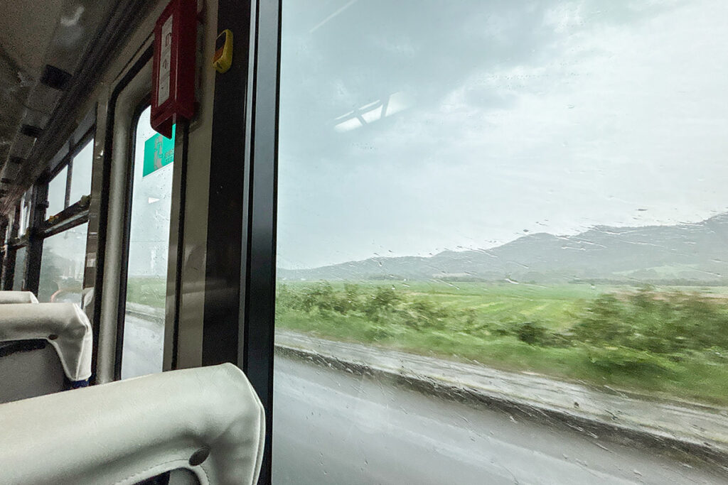 行程後半は左右の視界が開ける