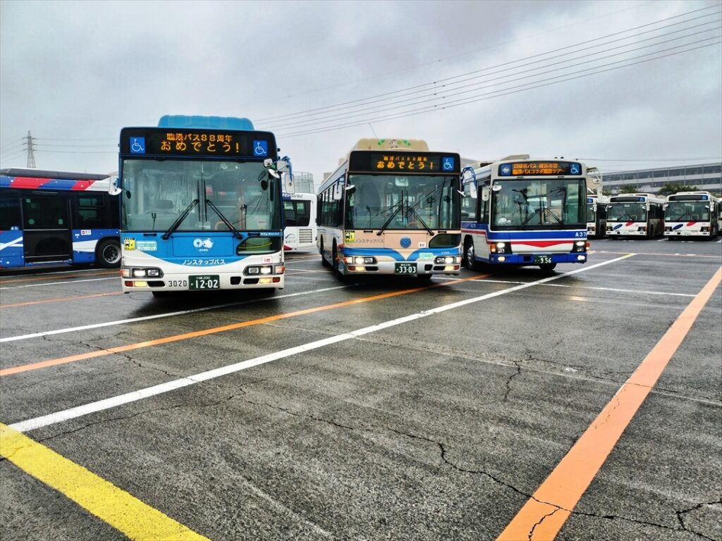 わかる人には大満足のバスツアー!!　「夢の3社局コラボ撮影ツアー」は半日でお腹いっぱい！