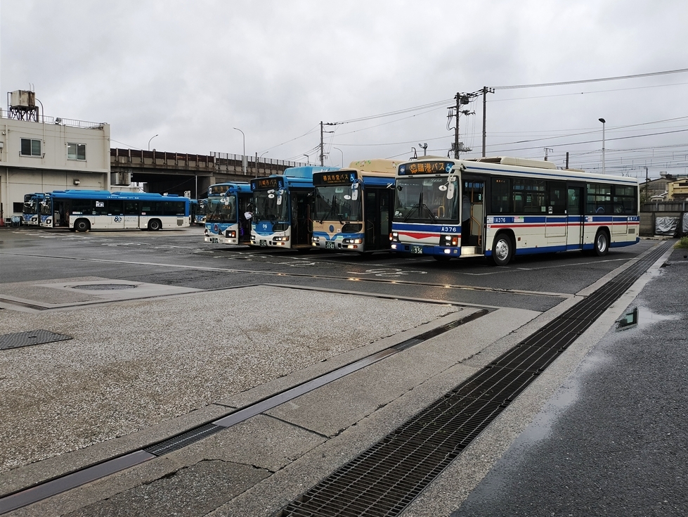 川崎市営バス塩浜営業所