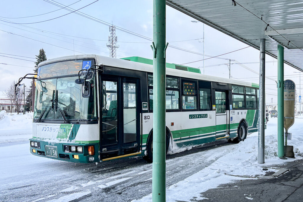 2023年時点で道北バス名寄線に充当されていた日産ディーゼル+富士重工車体