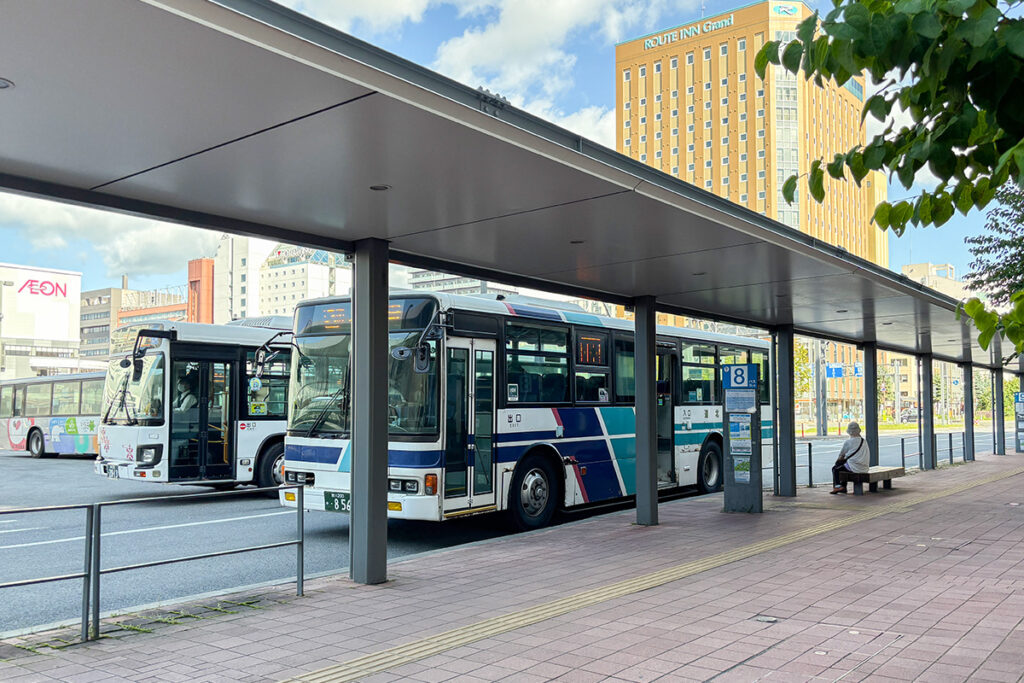 2025年9月の名寄線に現れたのがこの車