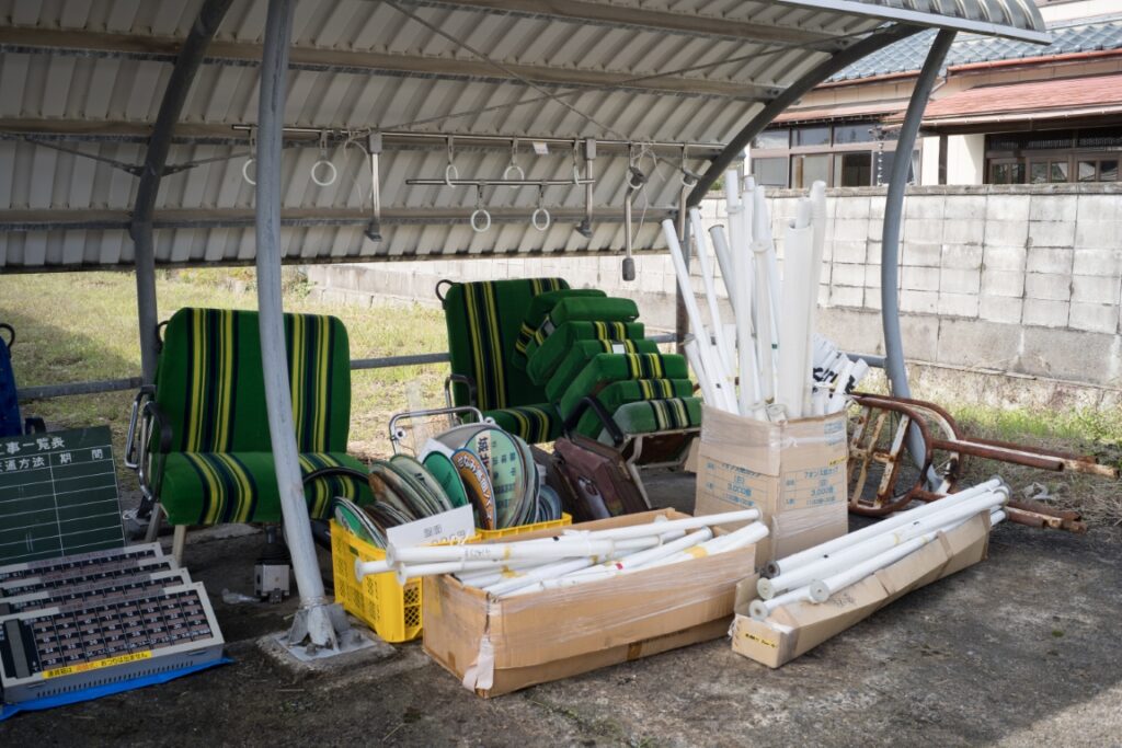 座席は欲しいけど置く場所が…