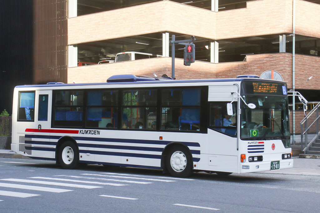 熊本電気鉄道のLKG-MP37は阪東自動車（千葉）からの中古車