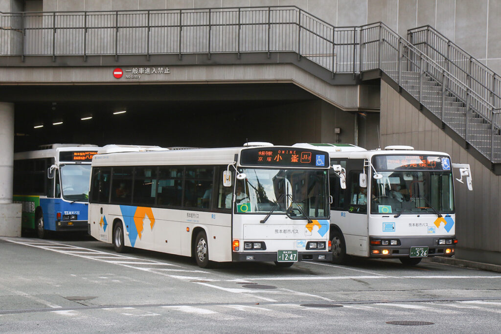 首都圏ではもう見られないラインナップがここに!!　70万人都市・熊本に今も残るお宝バス