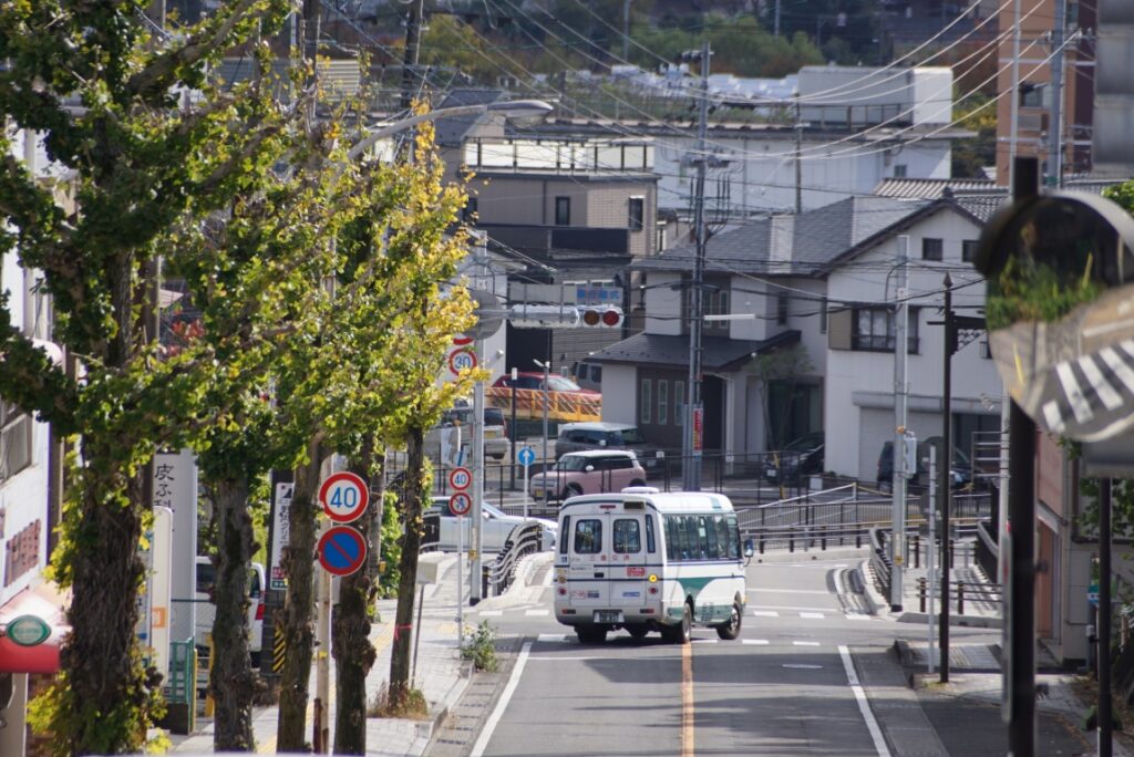 地方のバスも見逃せない！