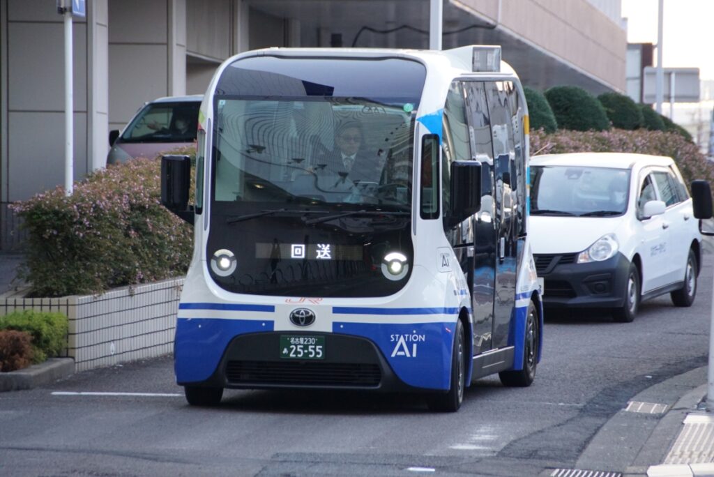 回送幕でやってきたe-Palette