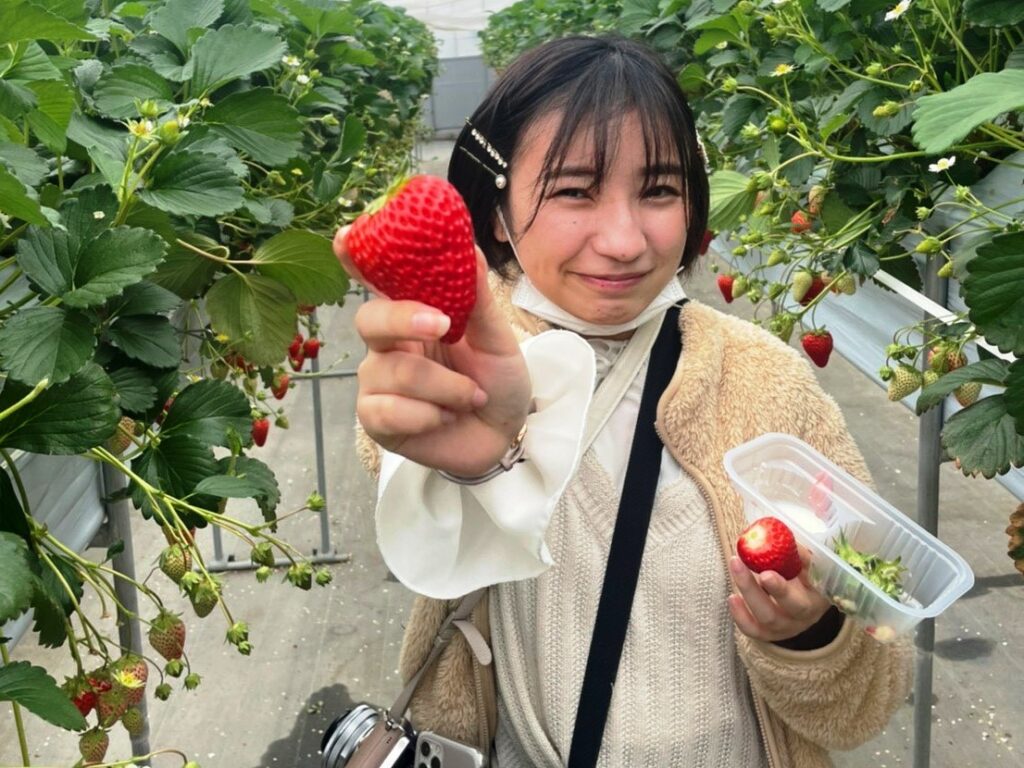 【へっぽこバスガイドの珍道中】2年越しのガイドデビューで「初めてのマイク」に託したコロナ禍世代の初舞台!!