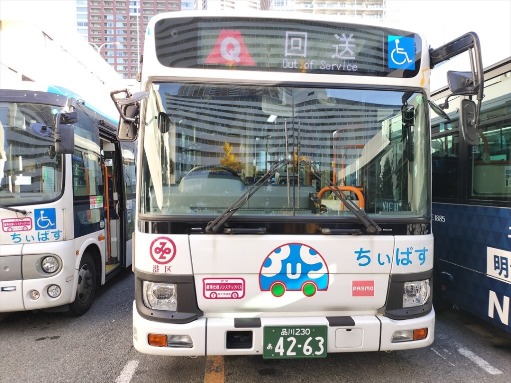 芝浦港南ルートはすべて中型車で運行される