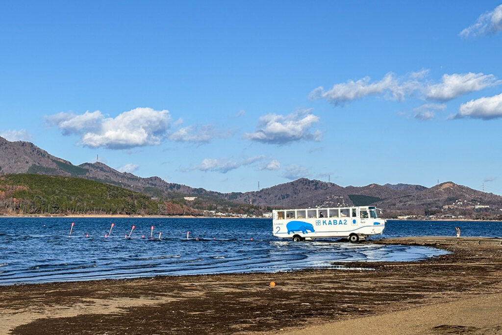 1周約14kmの山中湖……湖畔をバスでひと回りできるのか?　なにはともあれやってみた!!