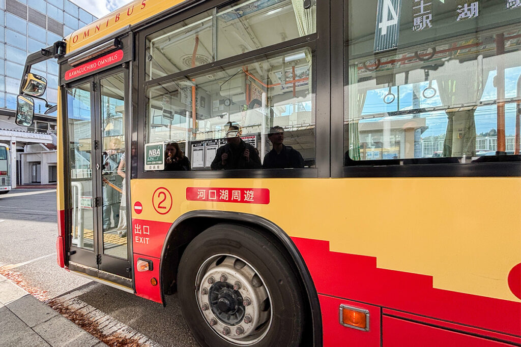 中乗り・前降りの運賃後払い方式