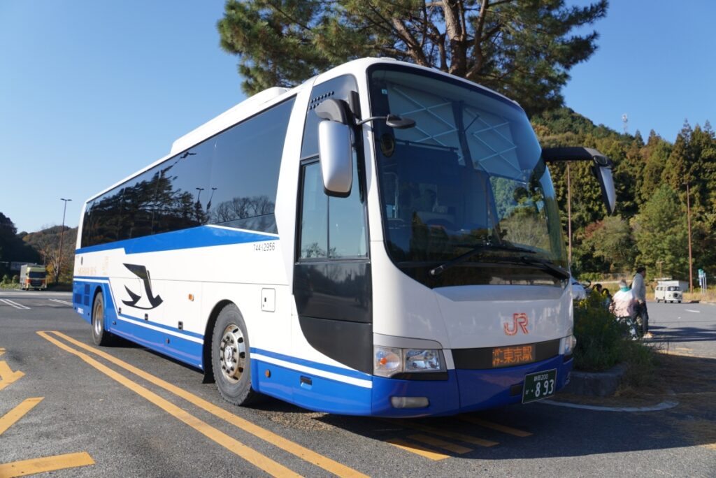 遅延を抱えたままだが運転士のためでもある休憩時間はきっちり取る