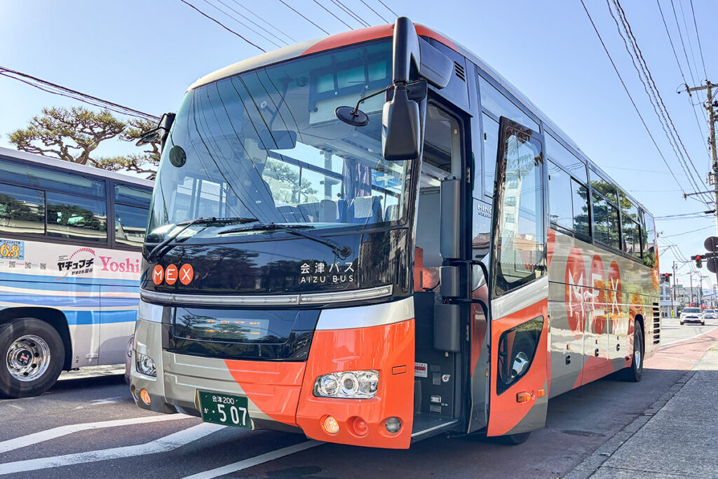 一般道脇の普通のバス停が終点に!?