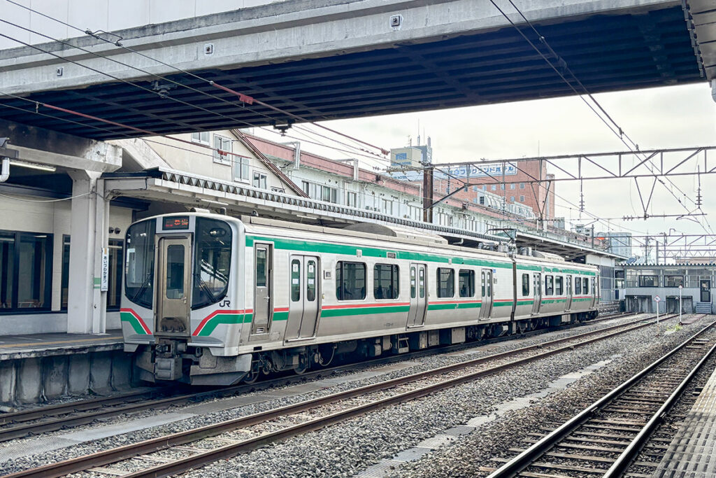 電車で会津へ行くのもまた実に楽しいけれど