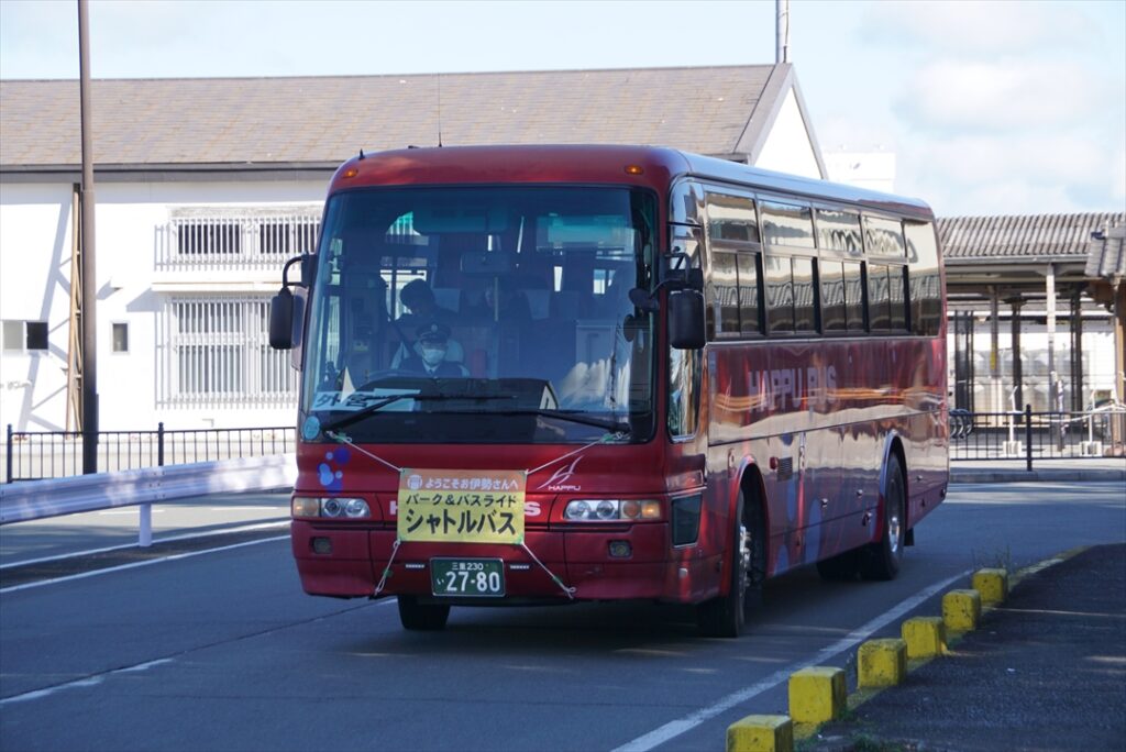 同じく頼もしい助っ人である八風バス
