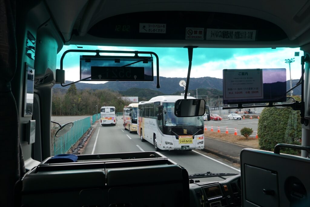 これだけの運転士を一時期に確保できる三重交通はすごい