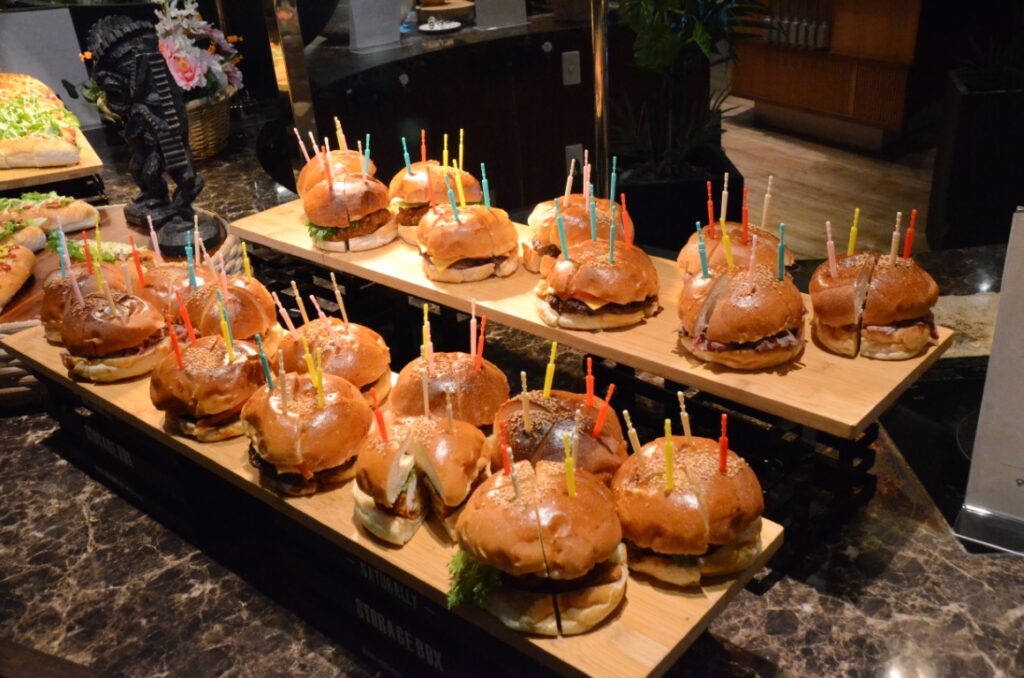 新メニューも続々