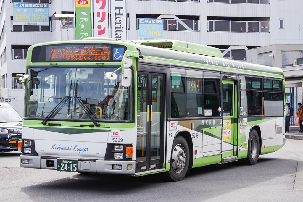 本家・国際興業のいすゞエルガ