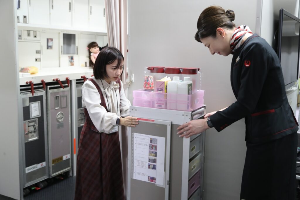 行くぞ相棒！って相棒は本物のCAだよ