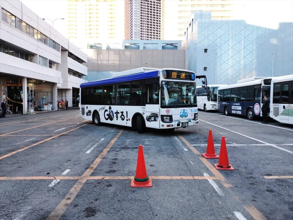 【バス運転士日誌】バイトでも正社員とまったく同じ教育？　科学的根拠に基づく内容は一般にも伝えたい！