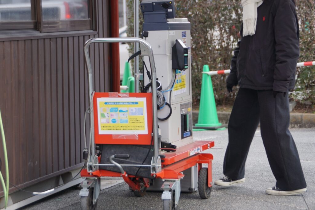 これが三重交通自慢の移動改札機だ！