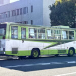 山梨ではまだまだ元気で活躍中!!　いまだ劣らず強烈な個性を放っている旧世代の路線バス