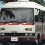 いまは無き［いすゞ・ジャーニー］バブル期にも浮かれず真面目に走っていた小型汎用バスを当時のカタログで見る!!