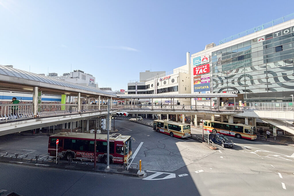 東京都の小田急町田駅前と町田バスセンター