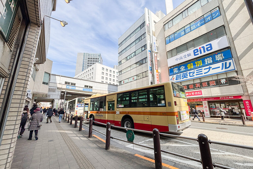 神奈中バスで聖蹟桜ヶ丘駅にコマを進めた