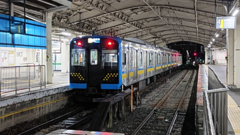 川崎の夜景ツアーで鶴見線を組み合わせるのは珍しいと言える