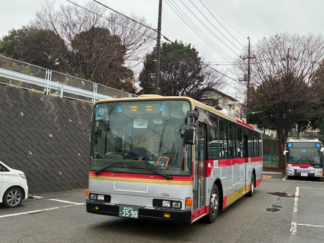 「鶴見線で行く夕景の海芝浦駅と東急ワンロマバス貸切で行く川崎工場夜景」ツアーが2日間だけ催行！