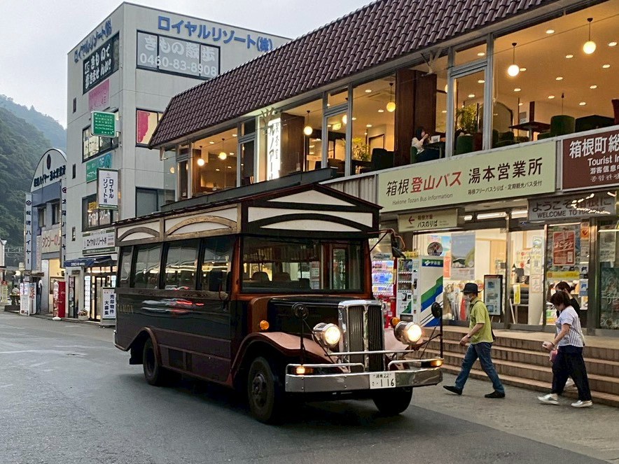 本物のボンネットバスに乗ってみたいぞ