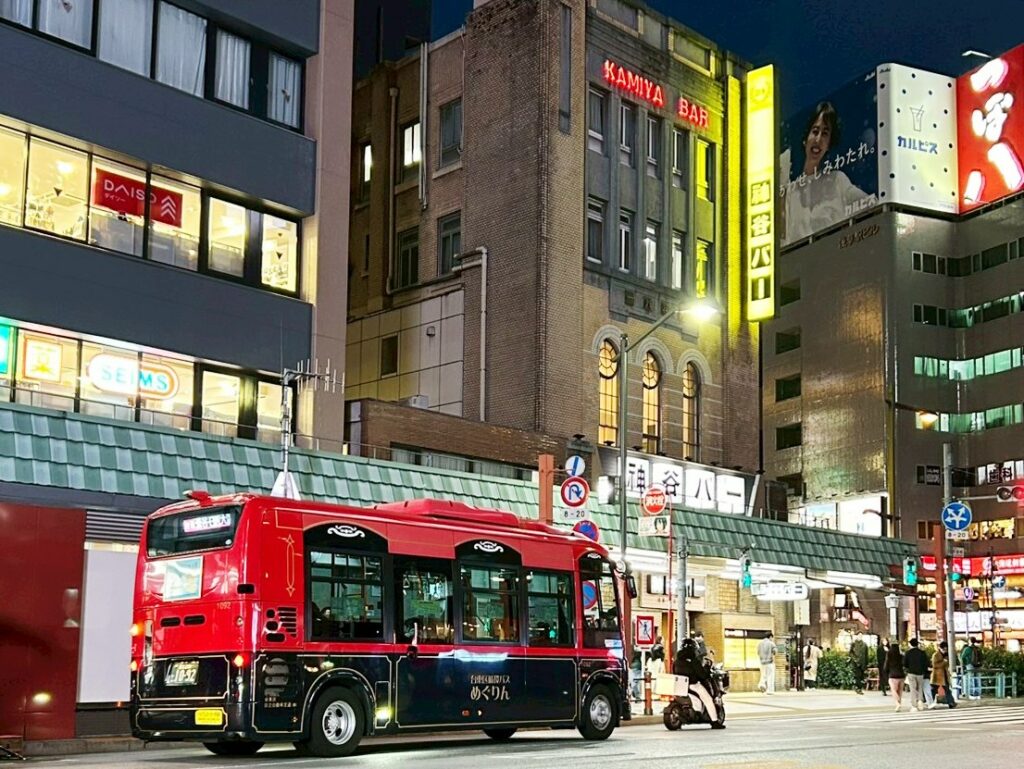 昭和の文豪は徒歩で来たのか?台東区コミュニティバス「めぐりん」があれば便利だったのに…