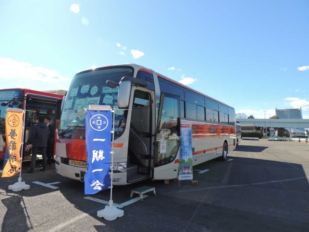 ガイドさんも全力で頑張っていた帝産バス