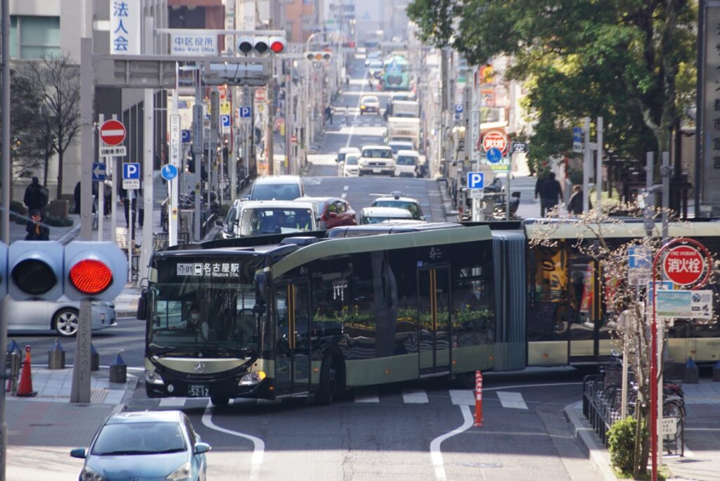 ここに入るのか？